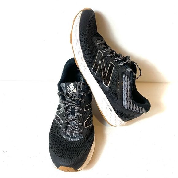 New Balance 520v3 Womens Sz 9 Running Training Athletic Sneakers Black Gray Shoe - Picture 4 of 12